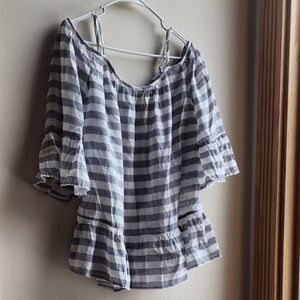 beachlunchlounge Gray Striped Blouse